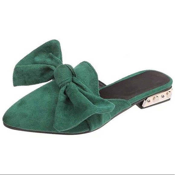 POINTY MULE MONEY GREEN BOW WOMANS FLAT SHOE *NWT* - Picture 3 of 5